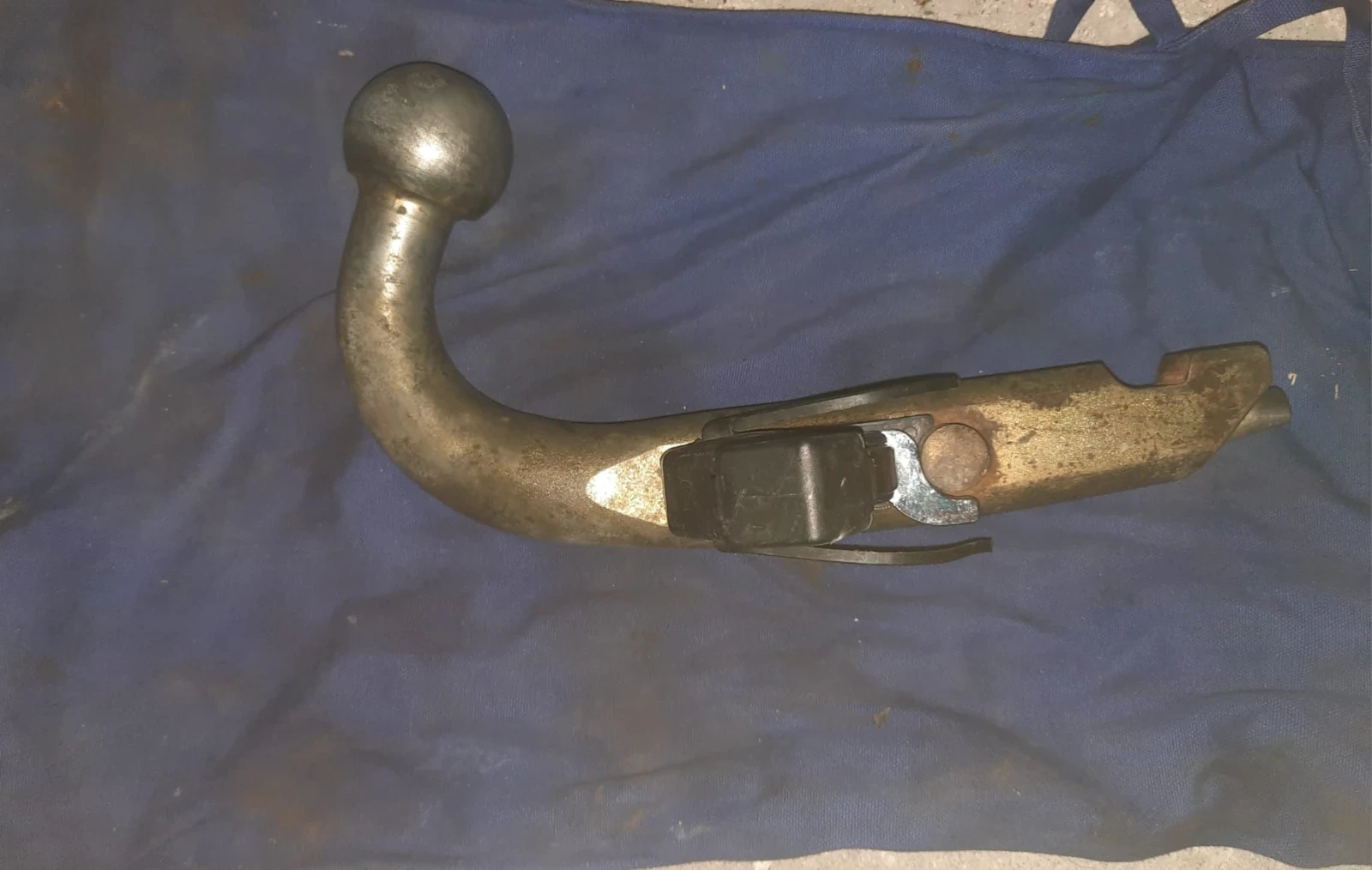 Nissan X-trail 2.2, снимка 13 - Автомобили и джипове - 53275188