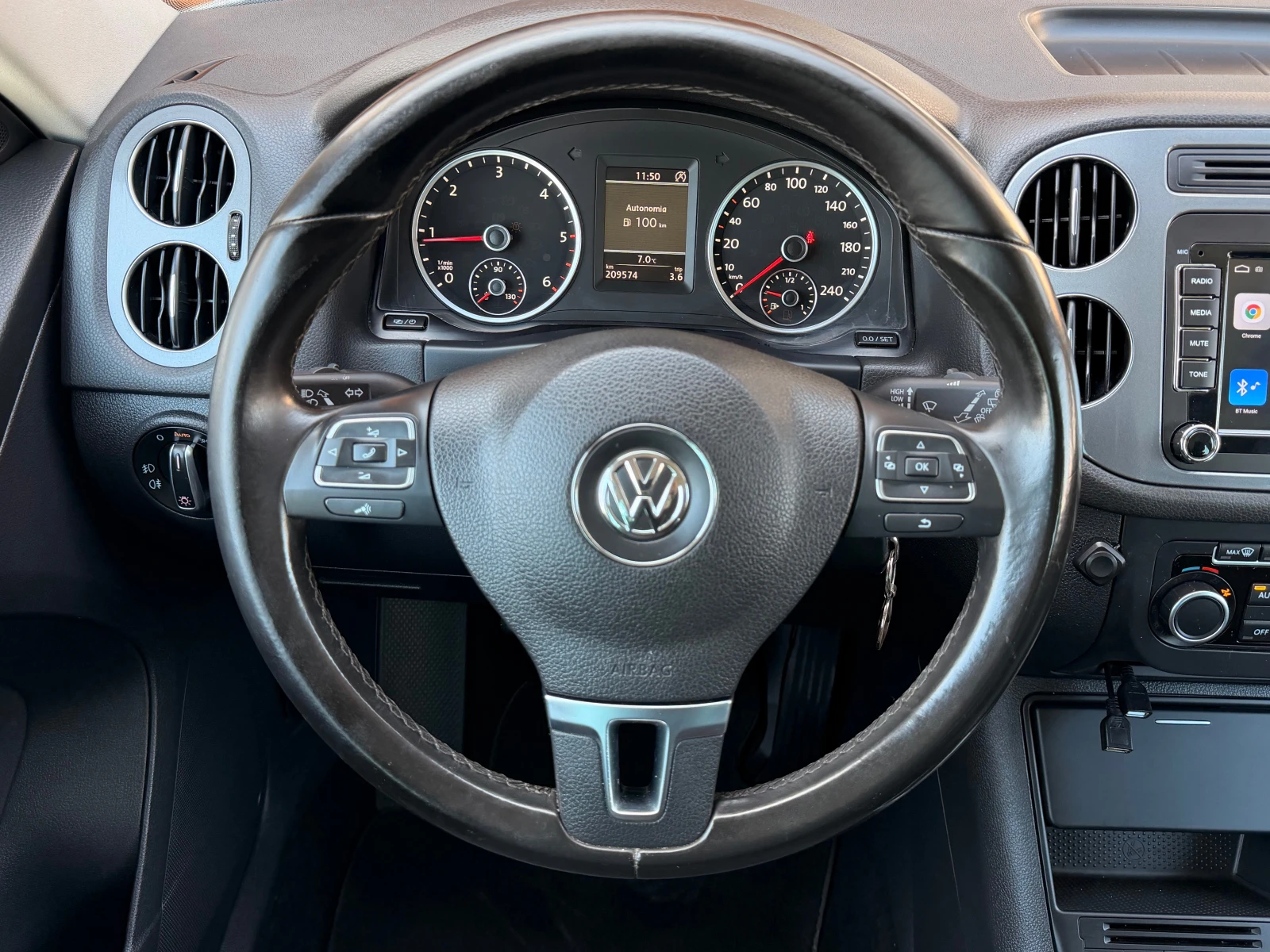 VW Tiguan 2.0TDI* 100%km* КАМЕРА* 6ск* ЛИЗИНГ, снимка 7 - Автомобили и джипове - 53836434