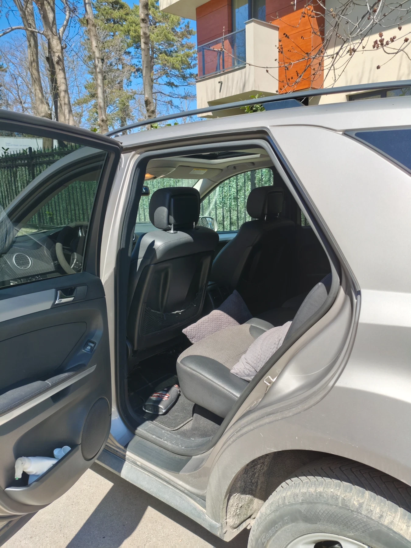 Mercedes-Benz ML 280, снимка 3 - Автомобили и джипове - 54137987