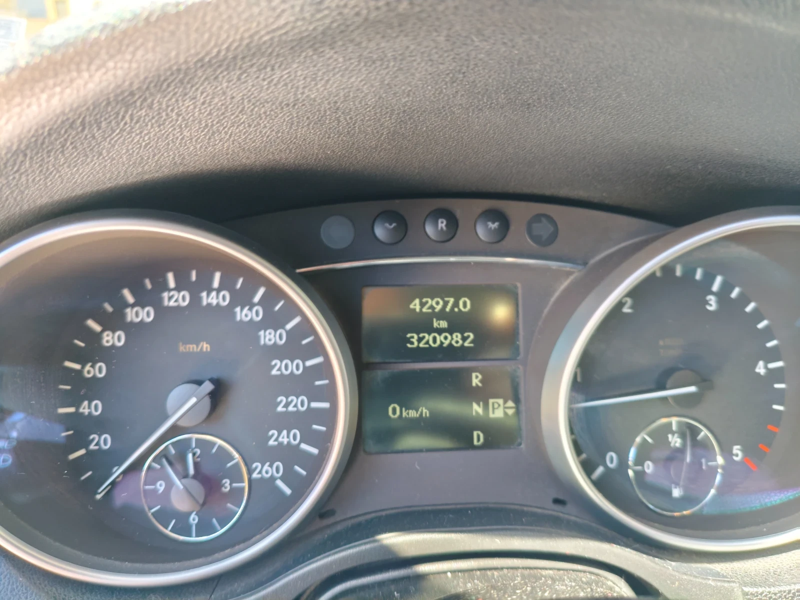 Mercedes-Benz ML 280, снимка 10 - Автомобили и джипове - 54137987