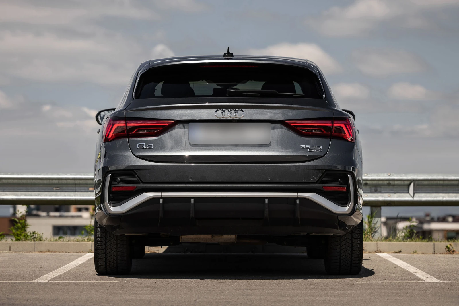Audi Q3 Sportback S-Line, снимка 4 - Автомобили и джипове - 54610110