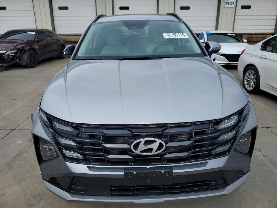 Hyundai Tucson, снимка 5 - Автомобили и джипове - 54707720