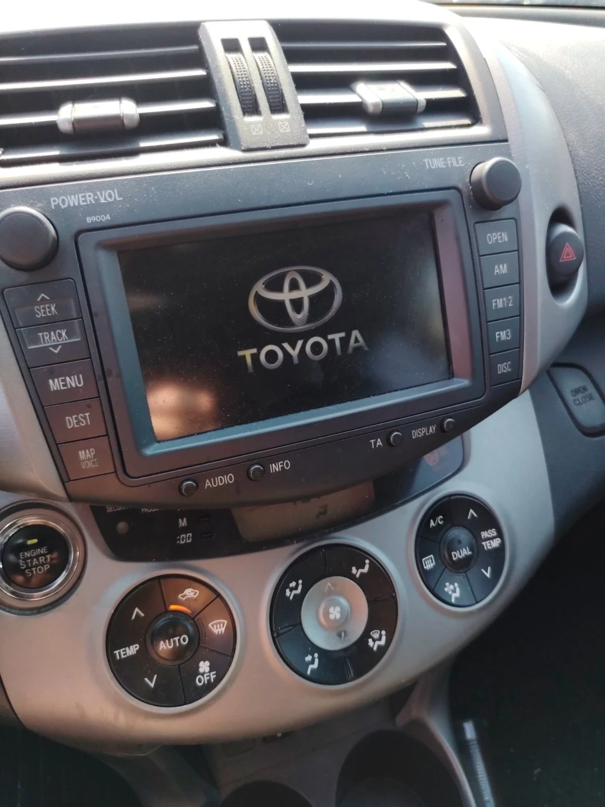 Toyota Rav4 2.2D-CAT | Mobile.bg � ����������� 10