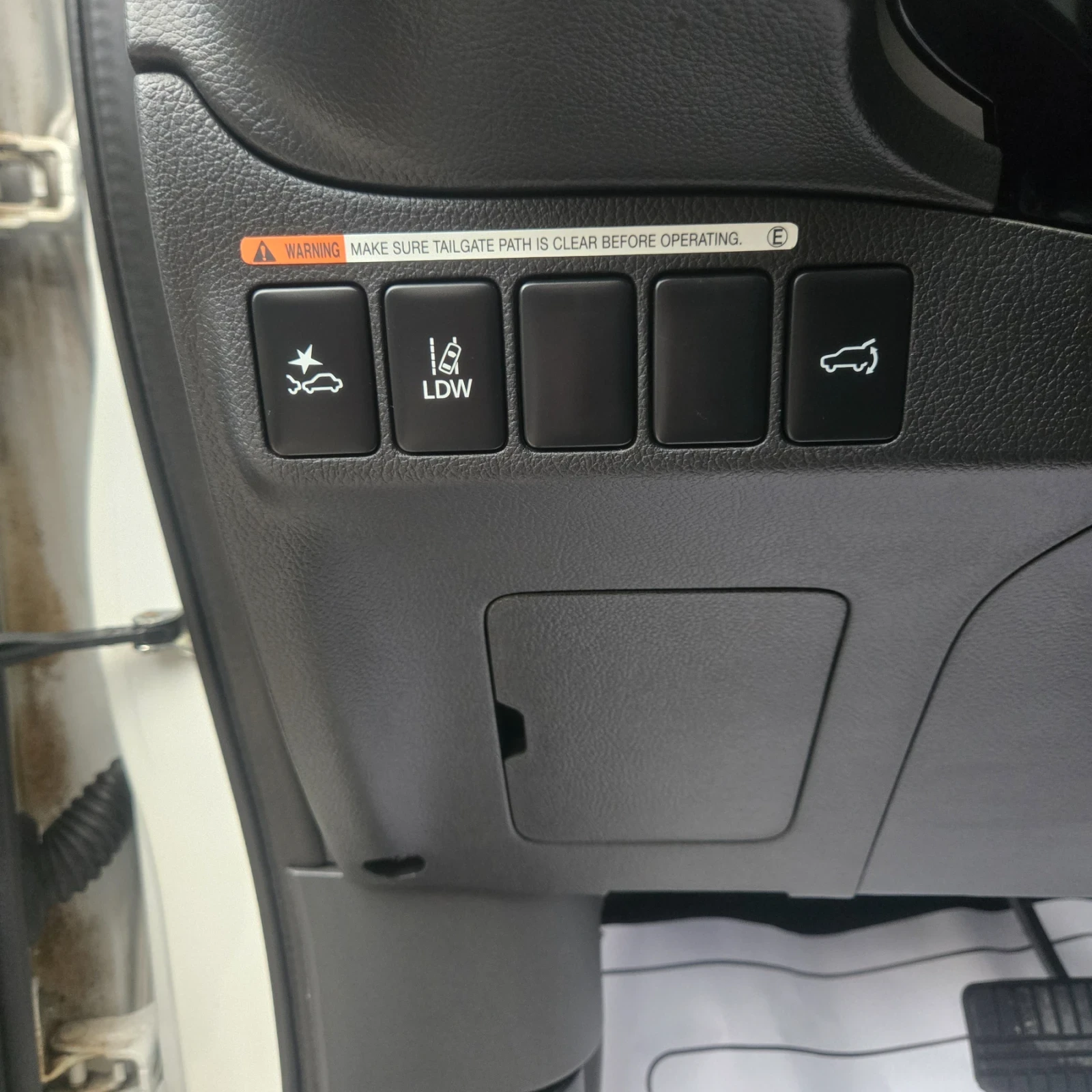 Mitsubishi Outlander 3.0L GT S-AWC PLATINUM FULLY EQUIPPED, снимка 16 - Автомобили и джипове - 55582885