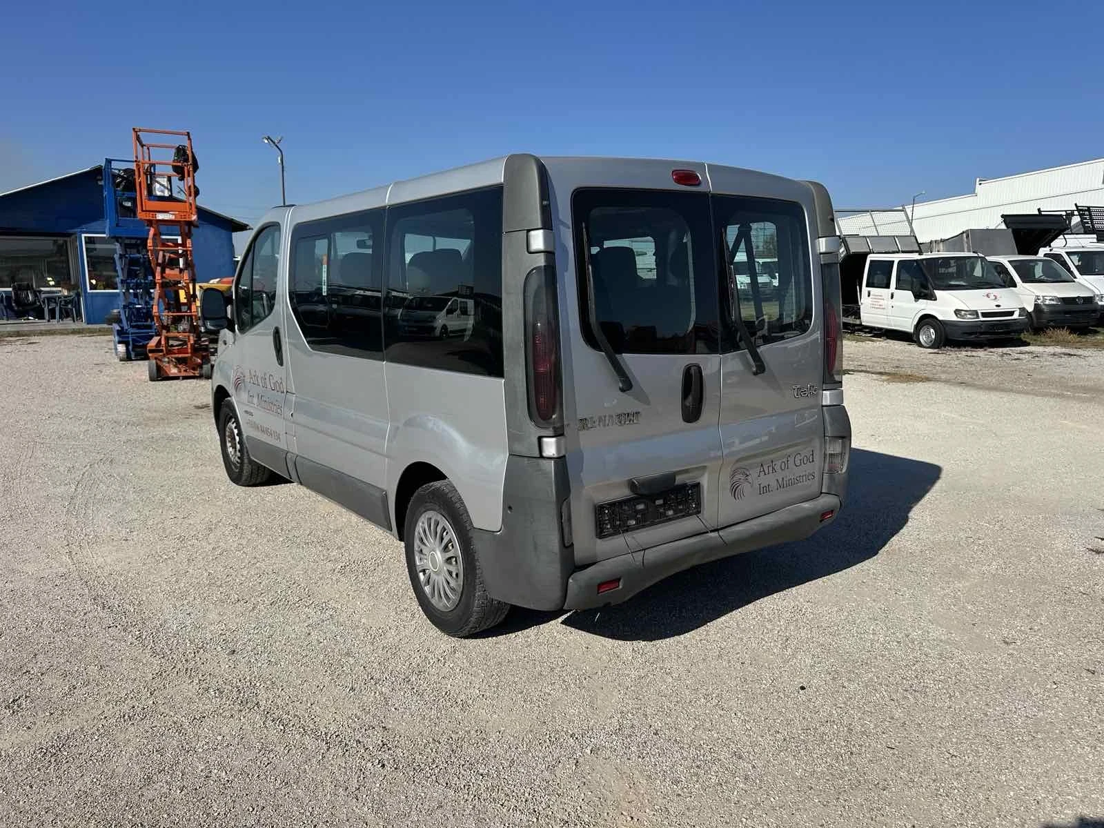 Renault Trafic  - изображение 7