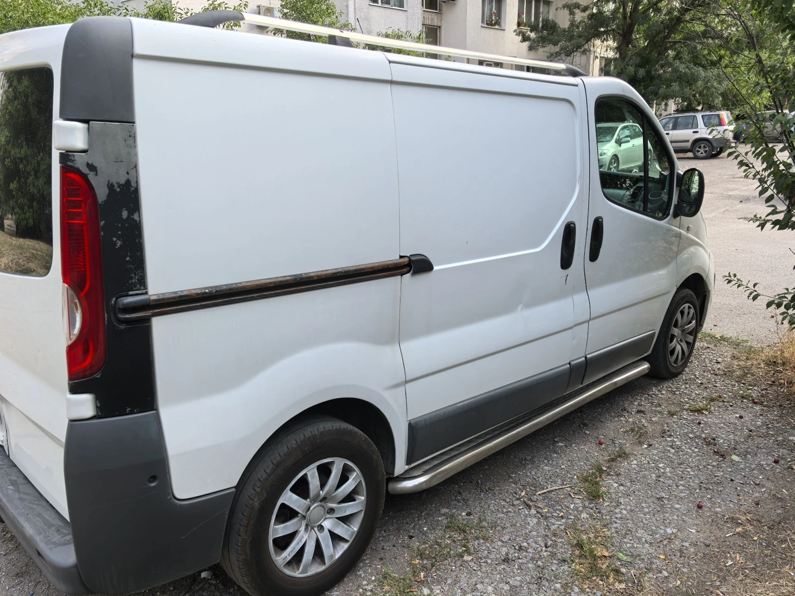 Renault Trafic 2.0 dci - изображение 4