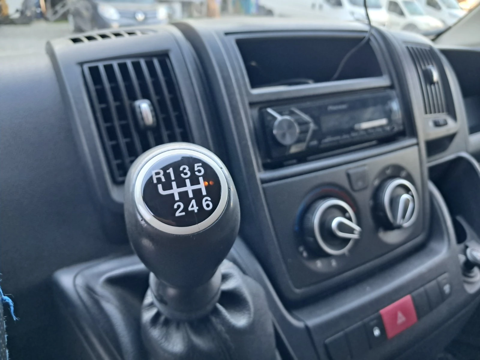 Peugeot Boxer, снимка 6 - Бусове и автобуси - 53781993