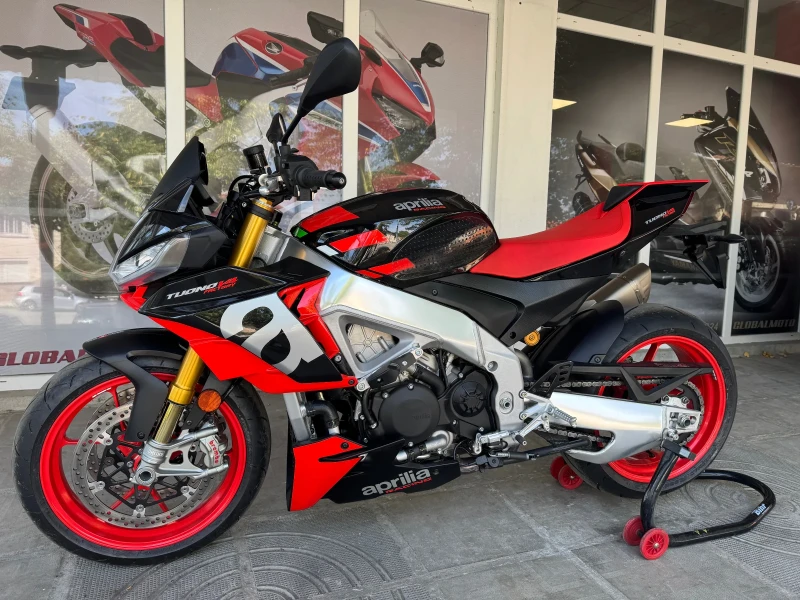 Aprilia Tuono V4 factory
