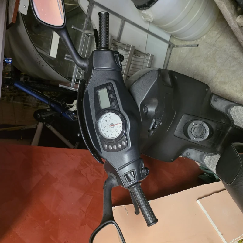 Piaggio Nrg Extreme , снимка 2 - Мотоциклети и мототехника - 53326037