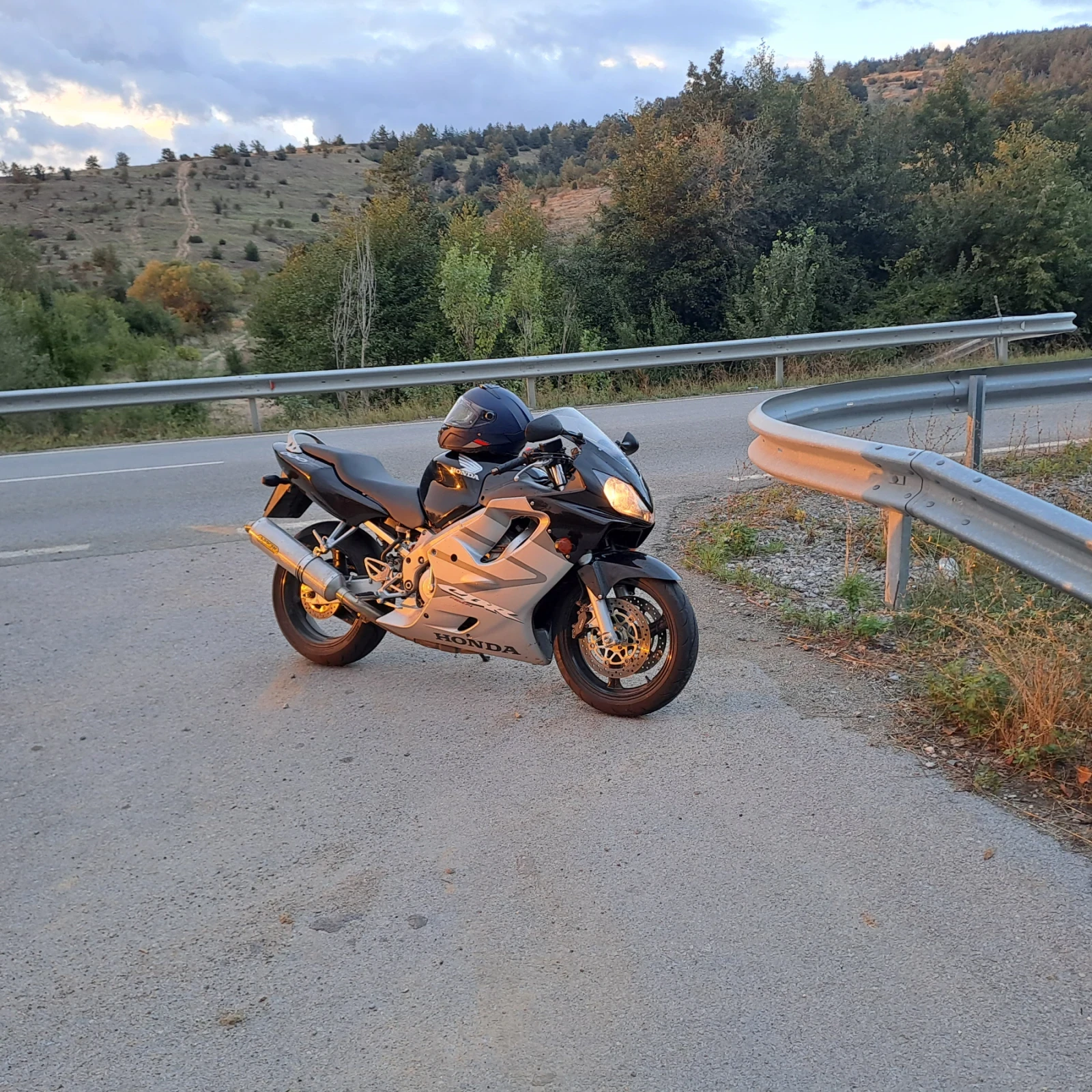 Honda Cbr  - изображение 4