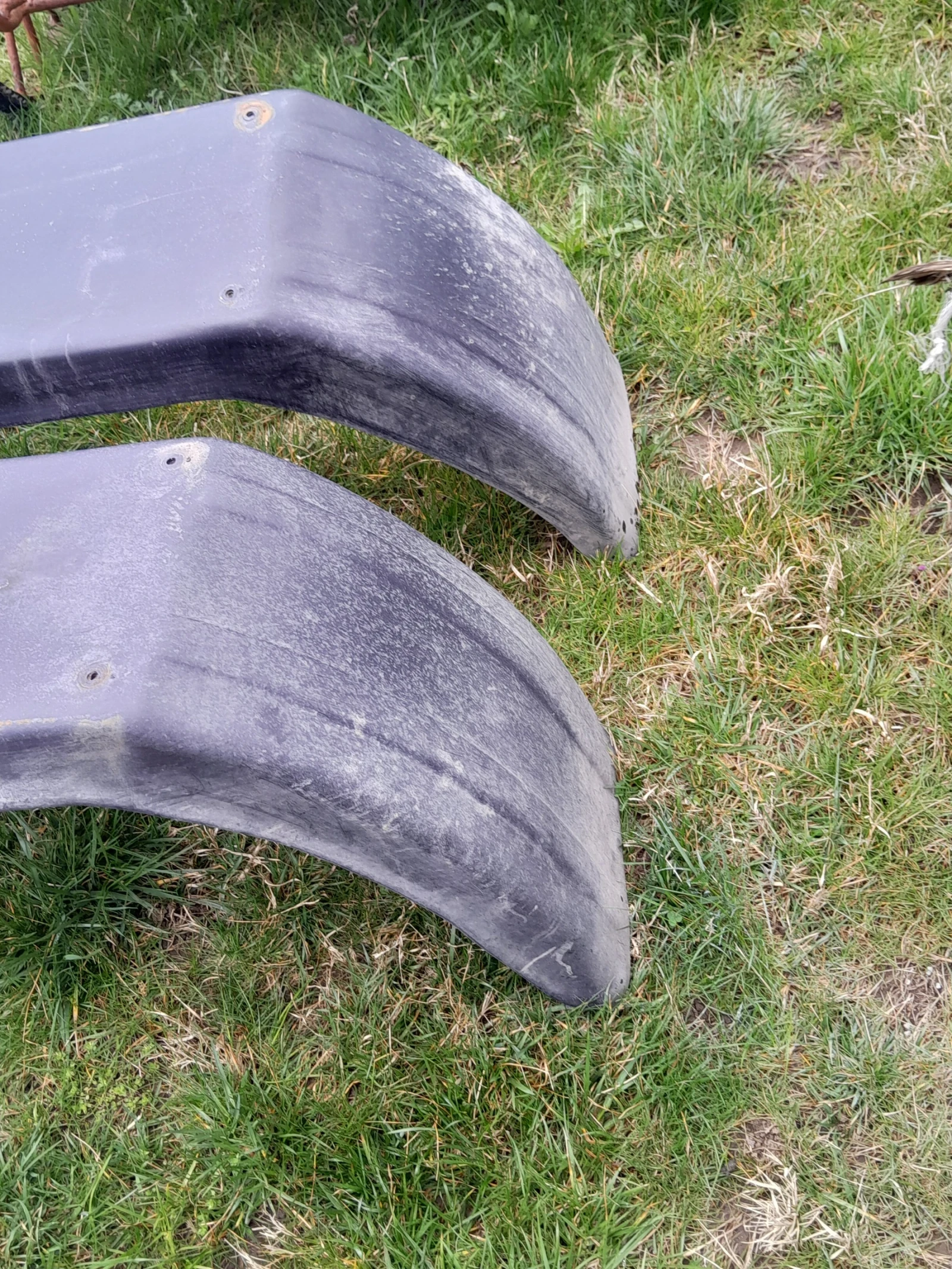 Продавам задни калци за Мерцедес Спринтер 2006г. Единична гума. , снимка 3 - Части - 54168316