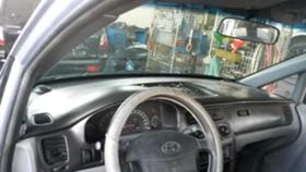 Hyundai Trajet 2.0CRDI Разпродажба, снимка 3