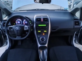 Toyota Auris Хибрид, снимка 10