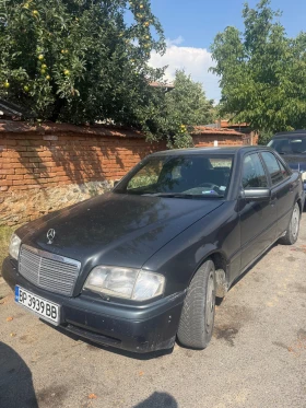 Mercedes-Benz C 180 ГАЗ, снимка 2