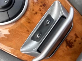 Mercedes-Benz SL * 5.5L V8 * BOSE * ПОДГРЕВ * CARFAX * , снимка 12