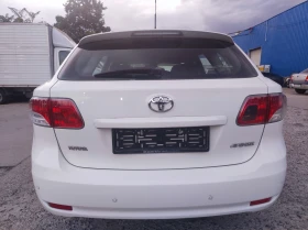 Toyota Avensis 1.8I AVTOMATUC, снимка 6