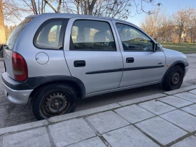Opel Corsa B 1.4 - 770 € / 1505.99 лв. - 79809369 5
