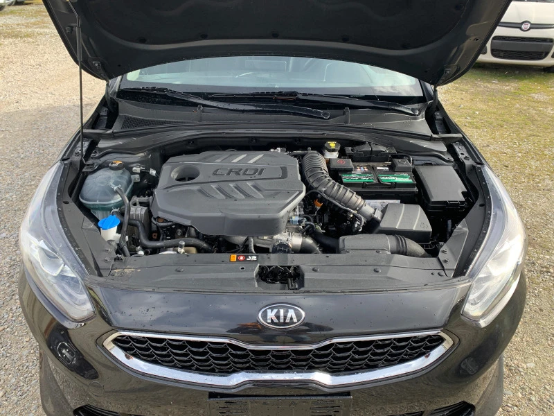 Kia Ceed 1.6-136kc euro6D FULL-PERFEKT, снимка 17 - Автомобили и джипове - 39365841