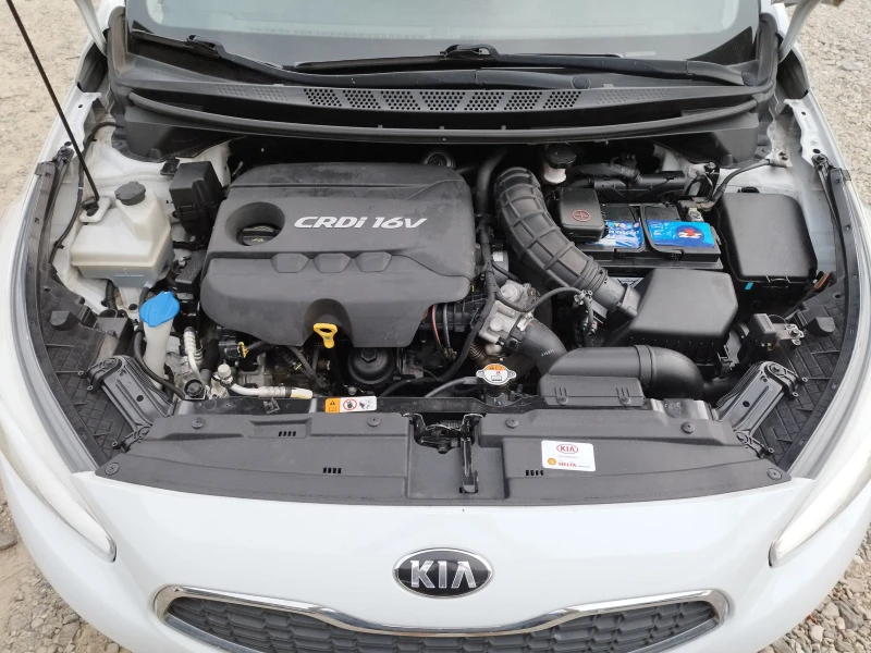 Kia Ceed 1.6D CRDi 16V, снимка 10 - Автомобили и джипове - 42840324