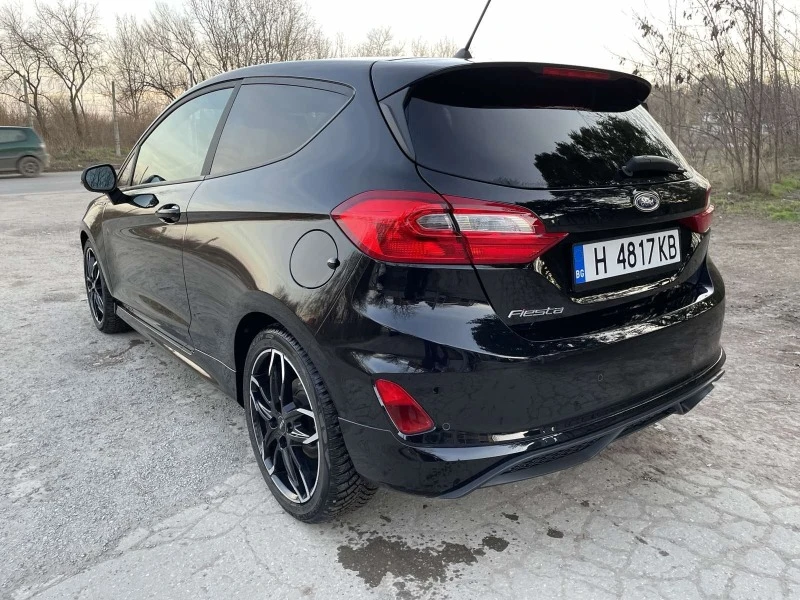 Ford Fiesta AUTOMATIC / ST Line, снимка 4 - Автомобили и джипове - 45210635