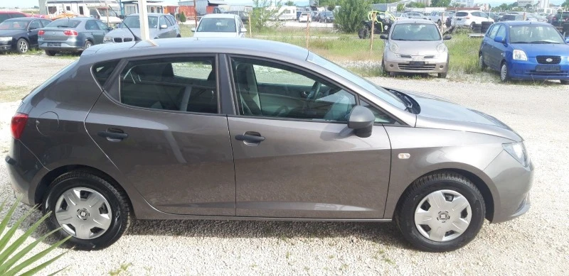 Seat Ibiza 1, 2 i   Бартер!, снимка 9 - Автомобили и джипове - 45636589