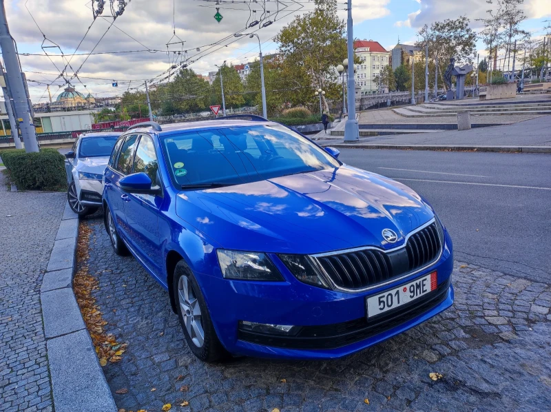 Skoda Octavia 1.6 diesel 85 kw, снимка 3 - Автомобили и джипове - 47398536