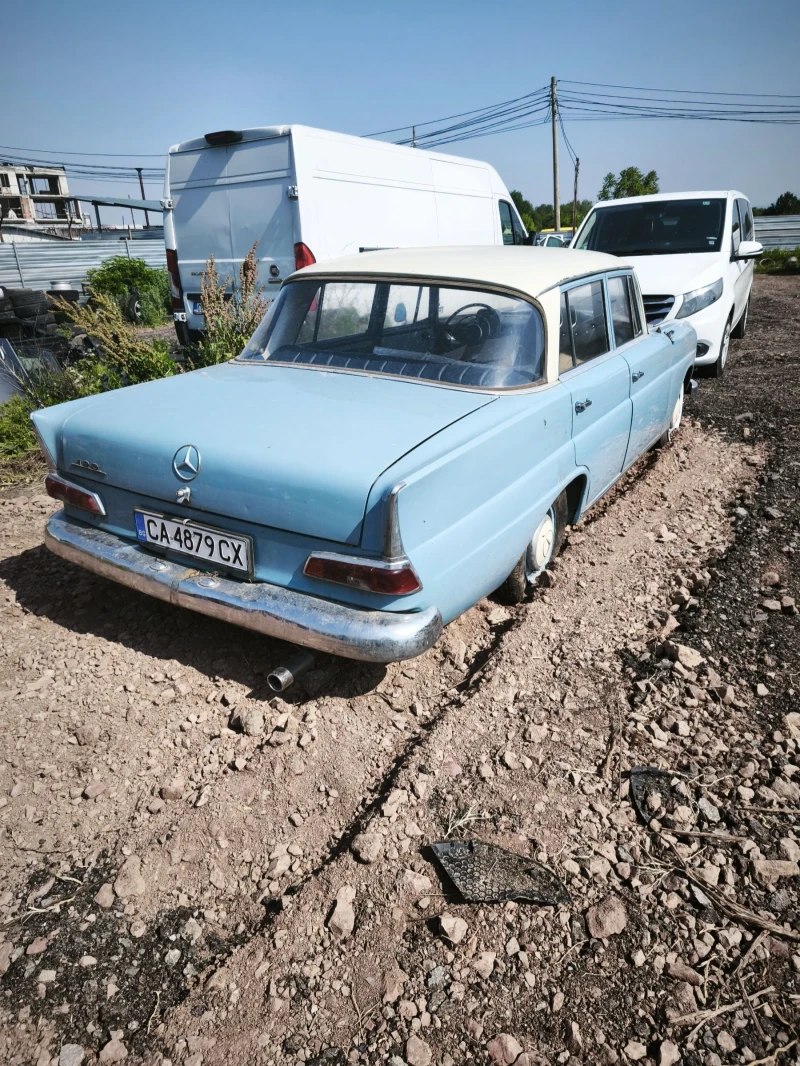 Mercedes-Benz 110, снимка 6 - Автомобили и джипове - 53498908