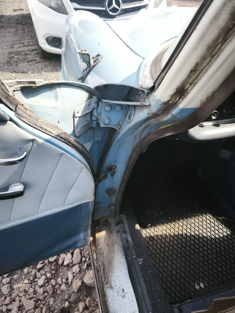 Mercedes-Benz 110, снимка 7 - Автомобили и джипове - 53498908