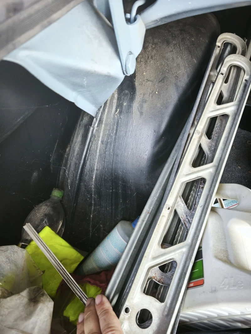 Mercedes-Benz 110, снимка 11 - Автомобили и джипове - 53498908