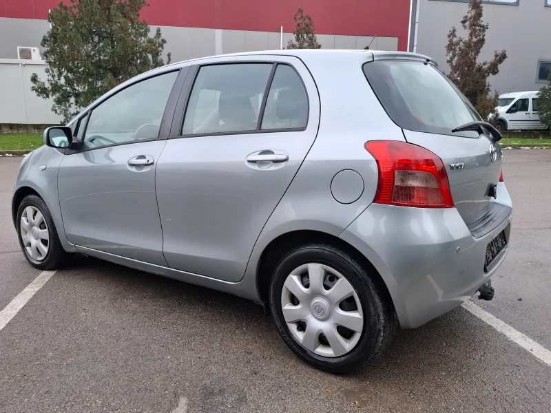 Toyota Yaris 1.3i 87hp * АВТОМАТИК * КЛИМАТИК * EURO 4 * ЛИЗИНГ, снимка 6 - Автомобили и джипове - 53055551