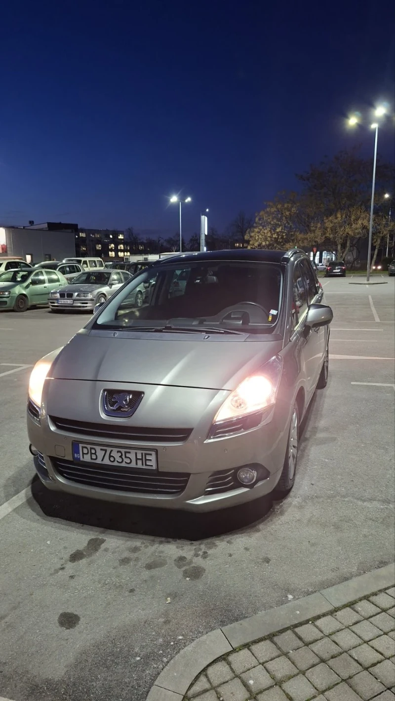 Peugeot 5008