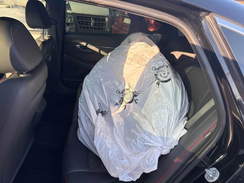 Hyundai Sonata Sport С РЕГИСТРАЦИЯ & АВТО КРЕДИТ , снимка 13 - Автомобили и джипове - 53518714