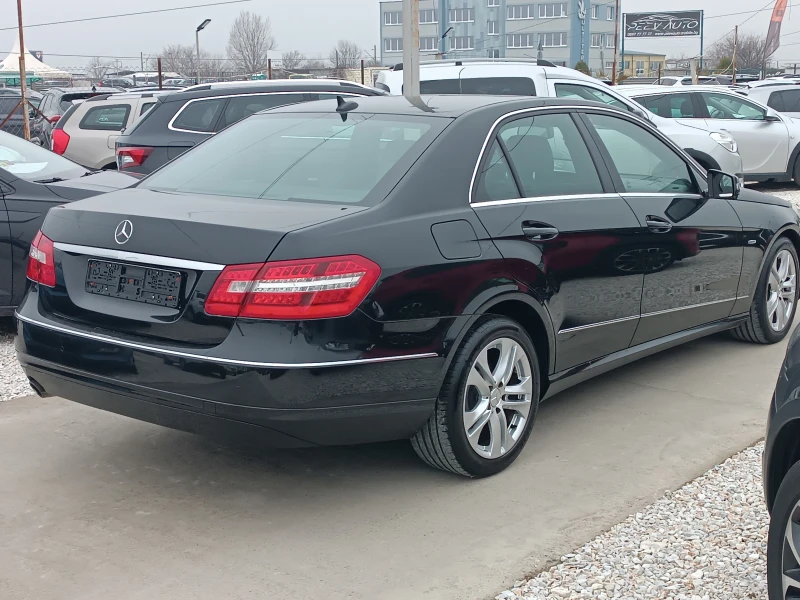 Mercedes-Benz E 200, снимка 4 - Автомобили и джипове - 53535555