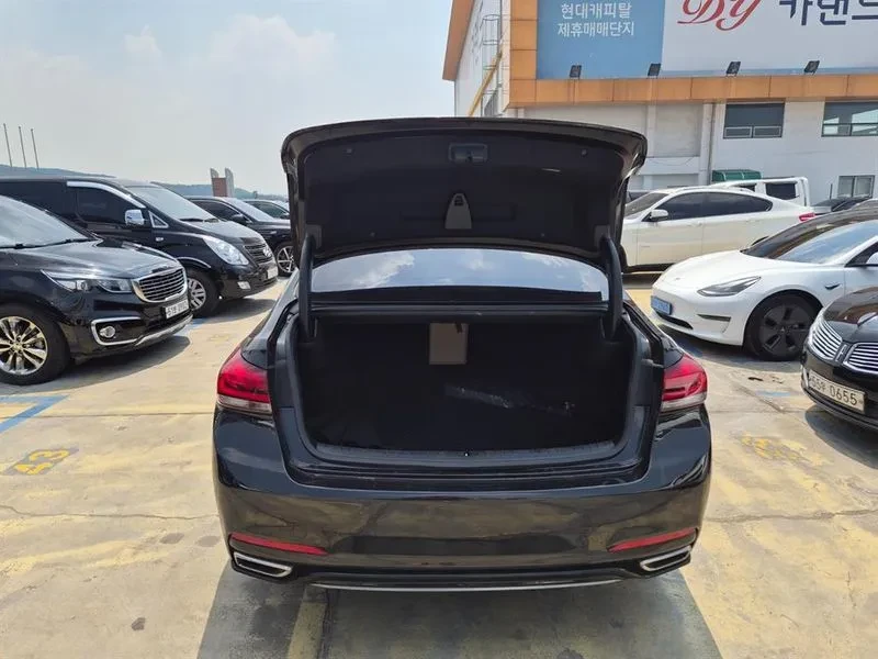 Genesis G80 3.3 AWD, снимка 4 - Автомобили и джипове - 54421530