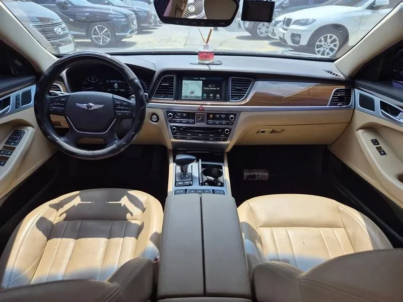 Genesis G80 3.3 AWD, снимка 7 - Автомобили и джипове - 54421530