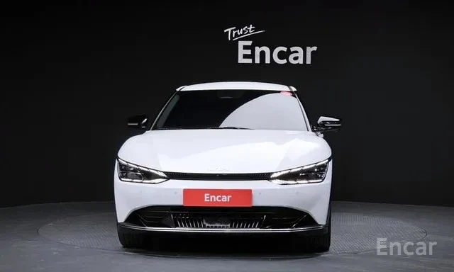 Kia EV6 * 2 КЛЮЧА * ОБДУХВАНЕ * ДИСТРОНИК * 360 КАМЕРА * , снимка 3 - Автомобили и джипове - 55395585