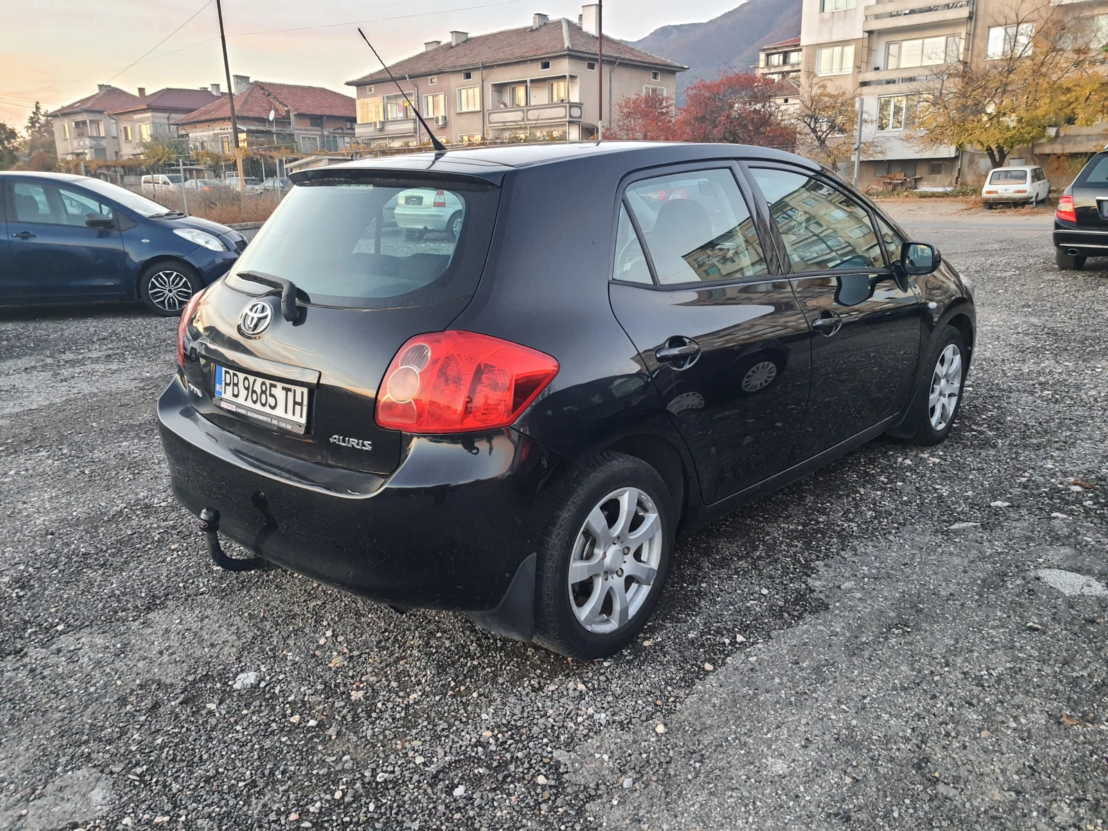 Toyota Auris 1.4VVT-I - изображение 5