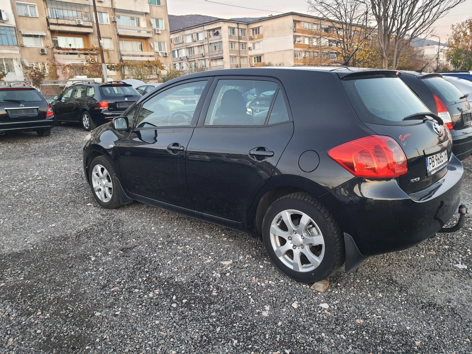 Toyota Auris 1.4VVT-I - изображение 4