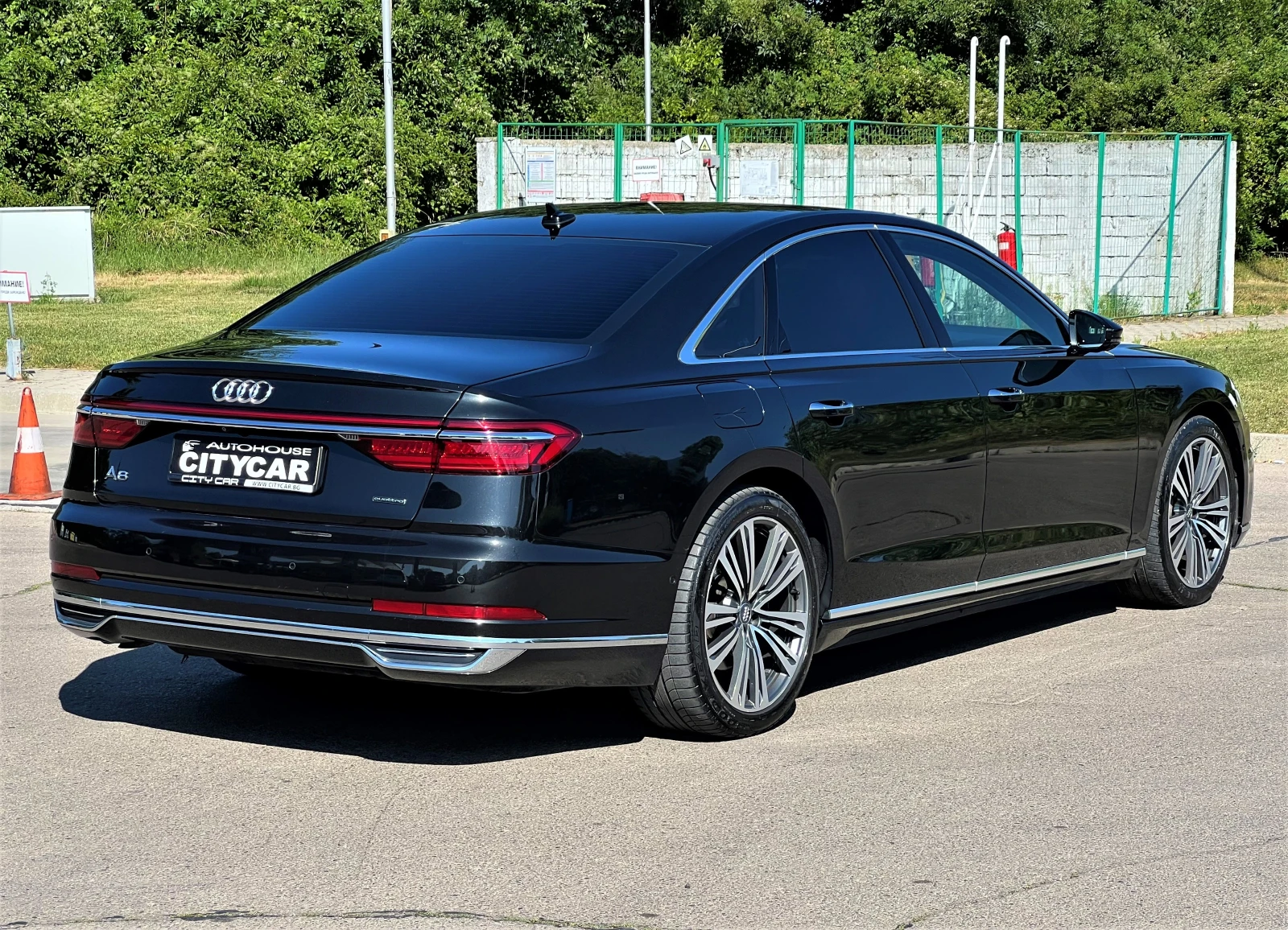 Audi A8 50 TDI/ QUATTRO/ MATRIX/ B&O/ HEAD UP/ 360/ 3xTV/ - изображение 6