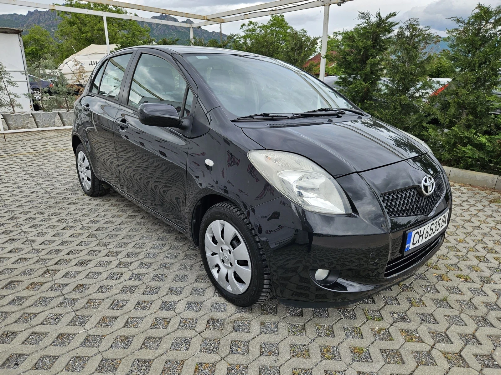 Toyota Yaris 1.3VVTI-87кс= КЛИМАТИК - изображение 2