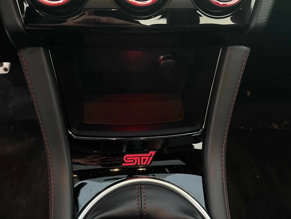 Subaru WRX * STI Limited Manual w/Lip Spoiler * CARFAX *   | Mobile.bg   12