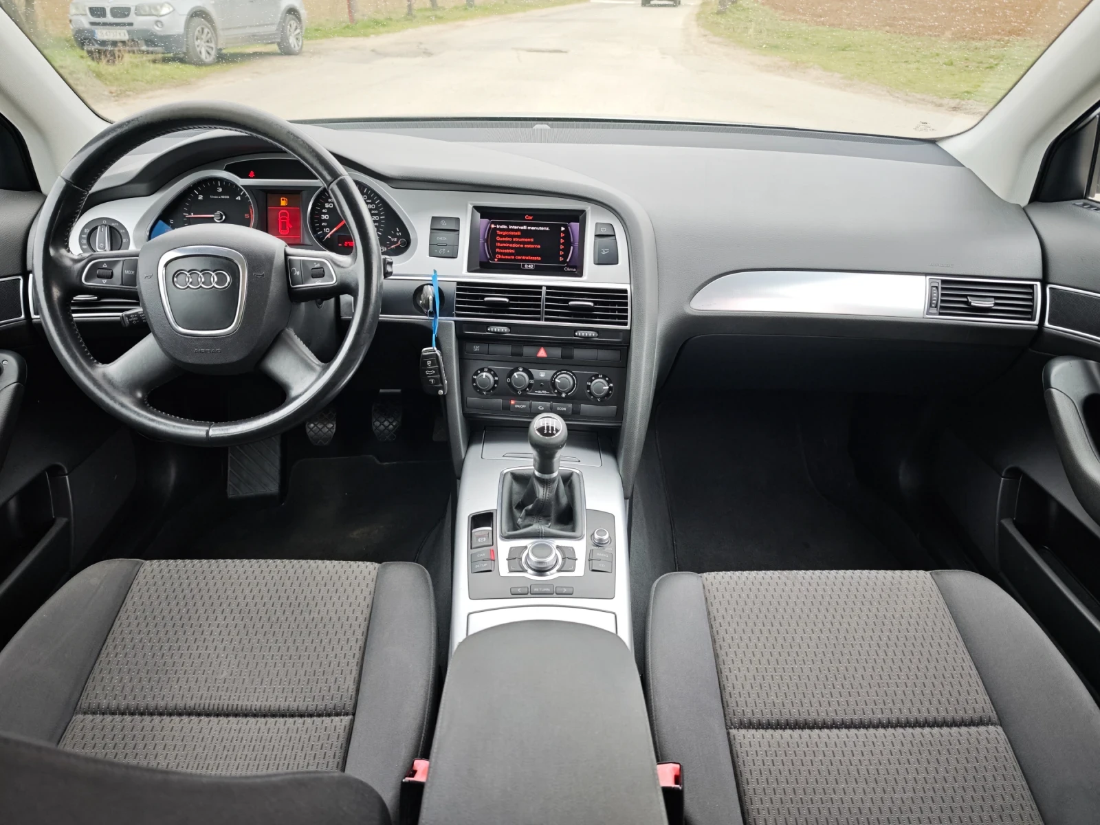 Audi A6 2.0TDI, снимка 7 - Автомобили и джипове - 53898093