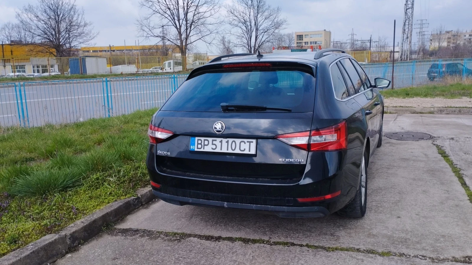 Skoda Superb 2.0/150hp, снимка 3 - Автомобили и джипове - 53961449