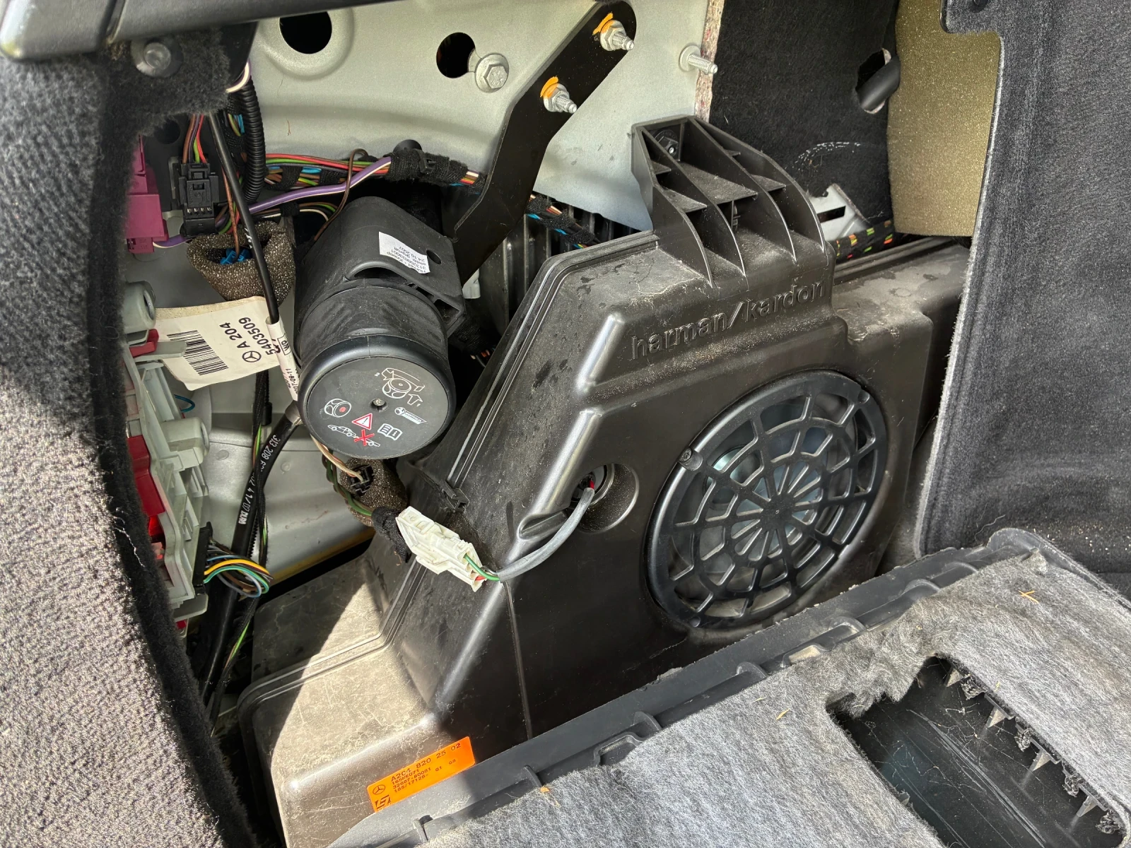 Mercedes-Benz C 320 CDI V6 224HP 7G-TRONIK АВАНГАРД РЕГИСТРИРАН, снимка 12 - Автомобили и джипове - 54032726