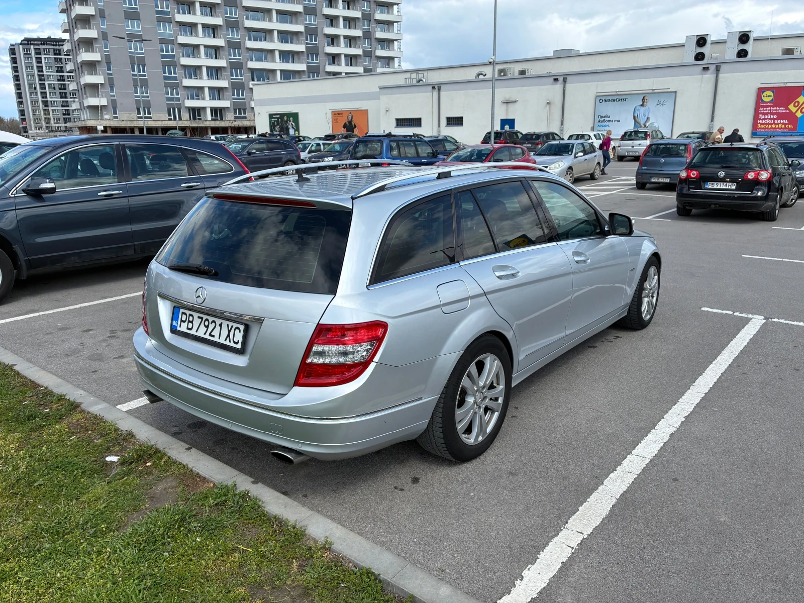 Mercedes-Benz C 320 CDI V6 224HP 7G-TRONIK АВАНГАРД РЕГИСТРИРАН, снимка 4 - Автомобили и джипове - 54032726