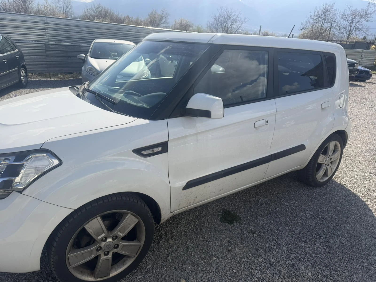 Kia Soul 1.6 BENZ, снимка 7 - Автомобили и джипове - 54146158