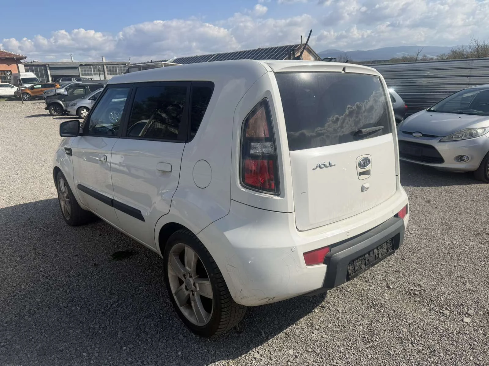 Kia Soul 1.6 BENZ, снимка 6 - Автомобили и джипове - 54146158