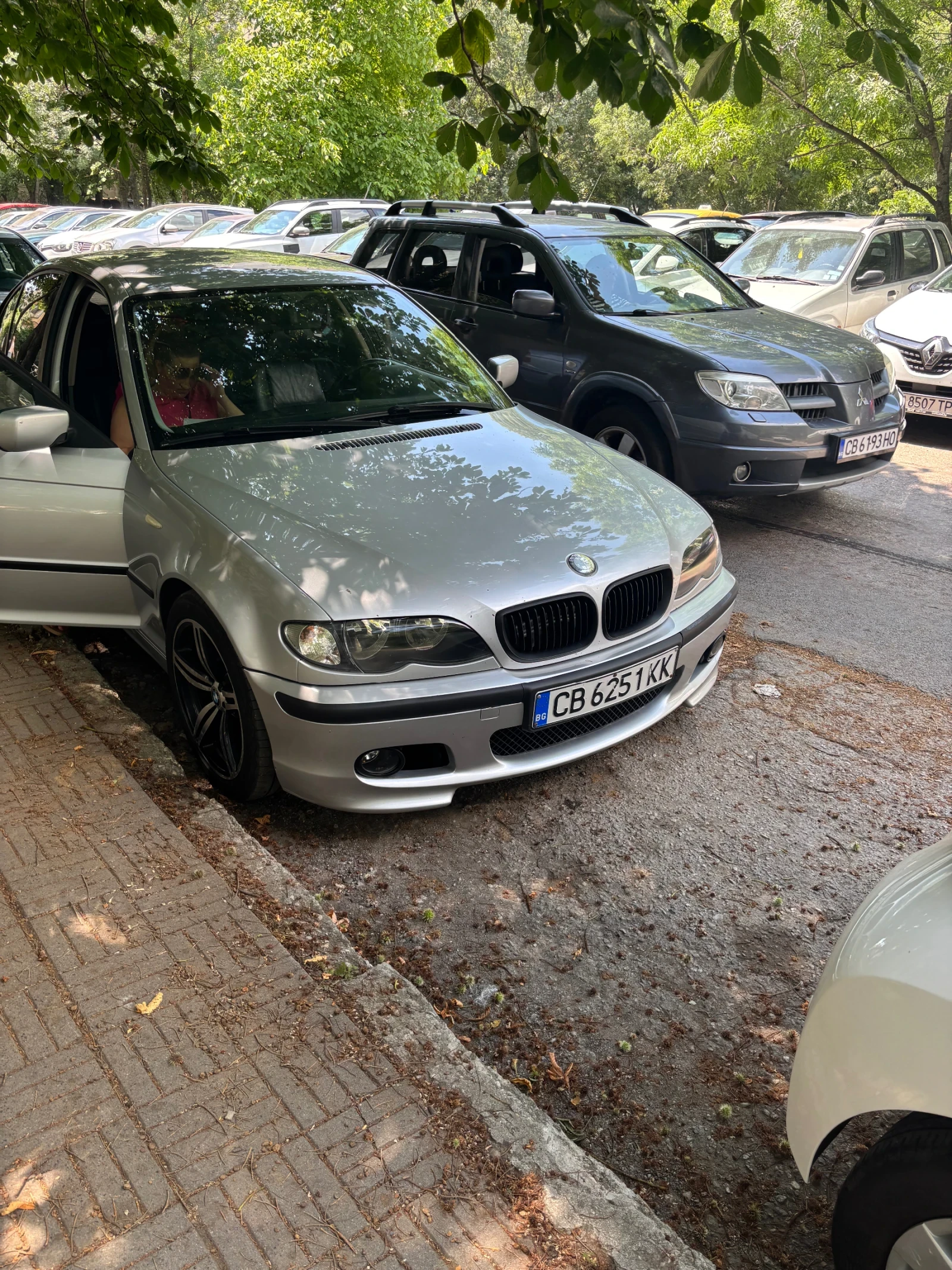 BMW 320 320 дизел, снимка 5 - Автомобили и джипове - 54346910