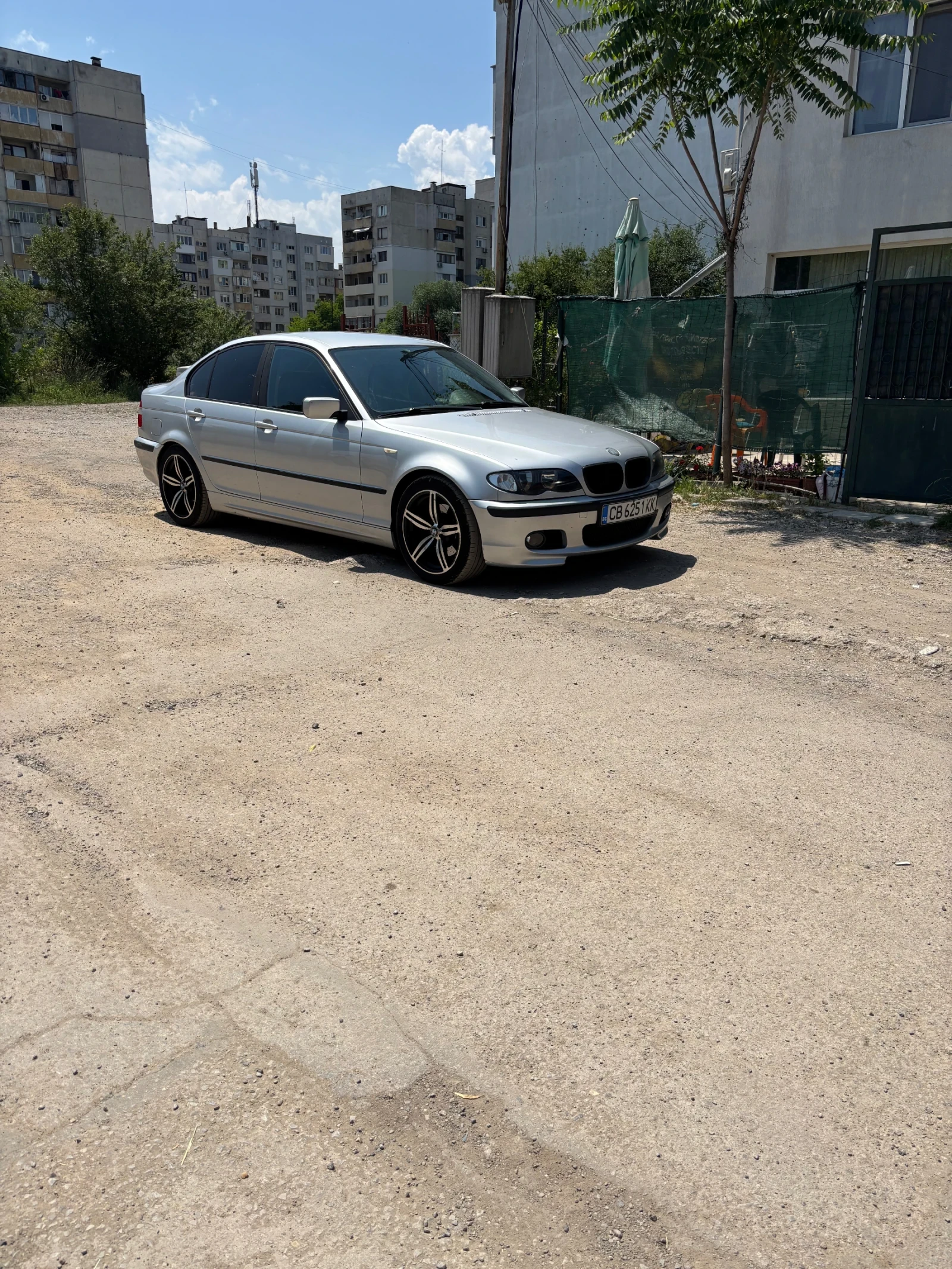 BMW 320 320 дизел, снимка 4 - Автомобили и джипове - 54346910