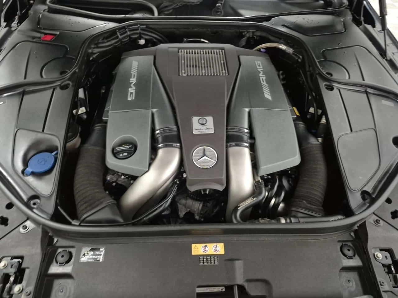 Mercedes-Benz S 63 * AMG * ПОДГРЕВ* KEYLESS* , снимка 16 - Автомобили и джипове - 54423195